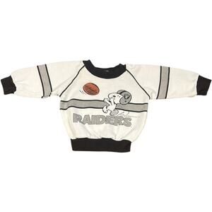 Raiders Snoopy Vintage 1980’s RARE Baby Crewneck Sweater